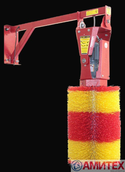 Щетка-чесалка маятниковая для коров