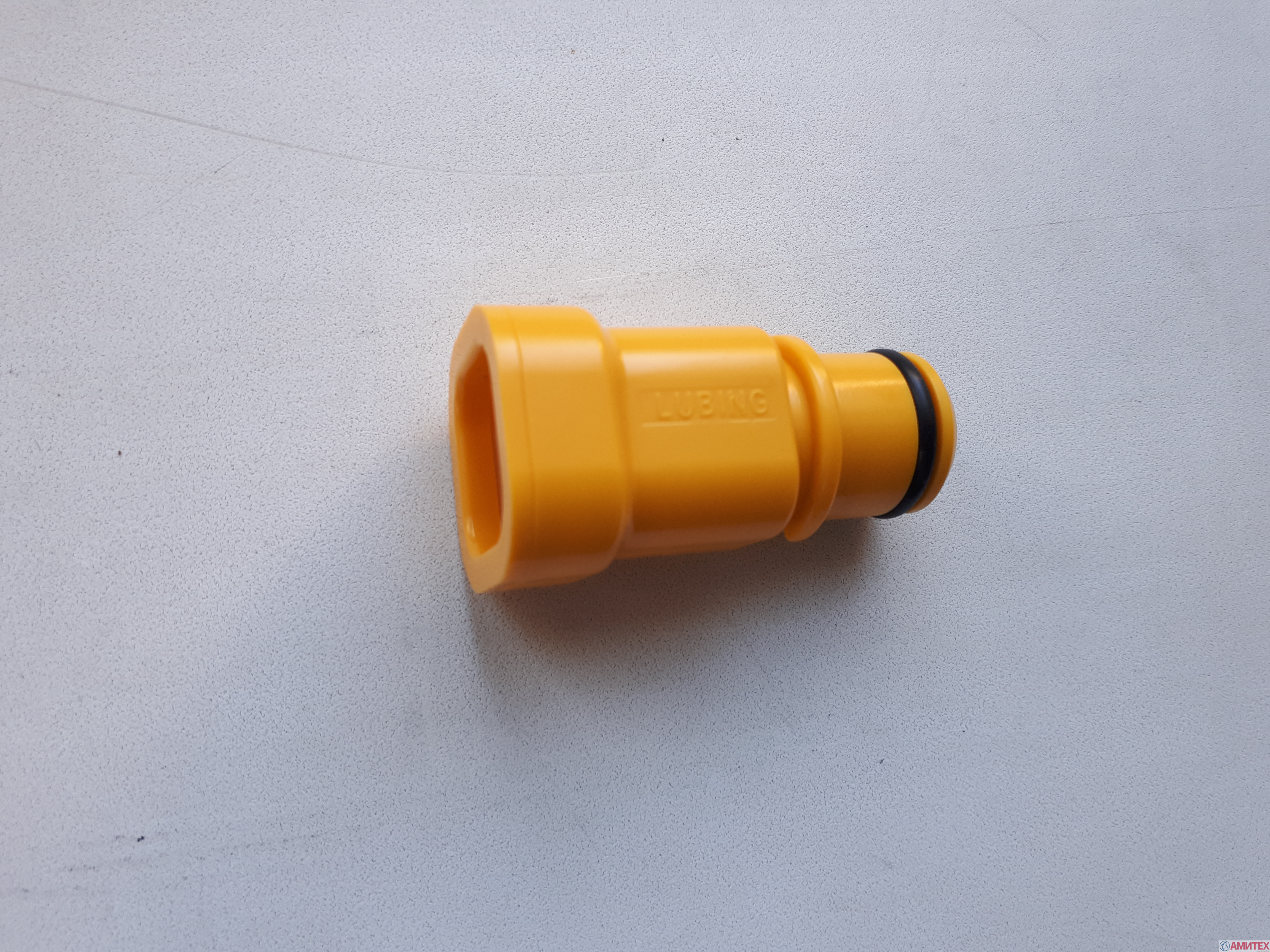 Переходник для регулятора давления на трубу 22х22