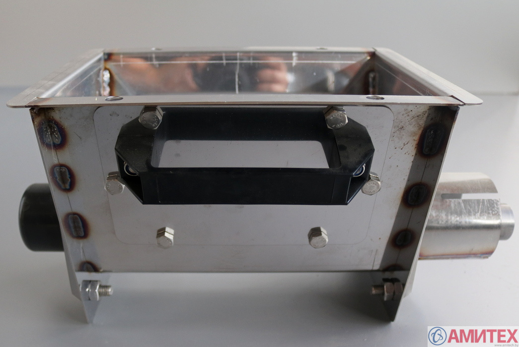 Одиночный поддон с натяжителем спирали для трубы 56мм