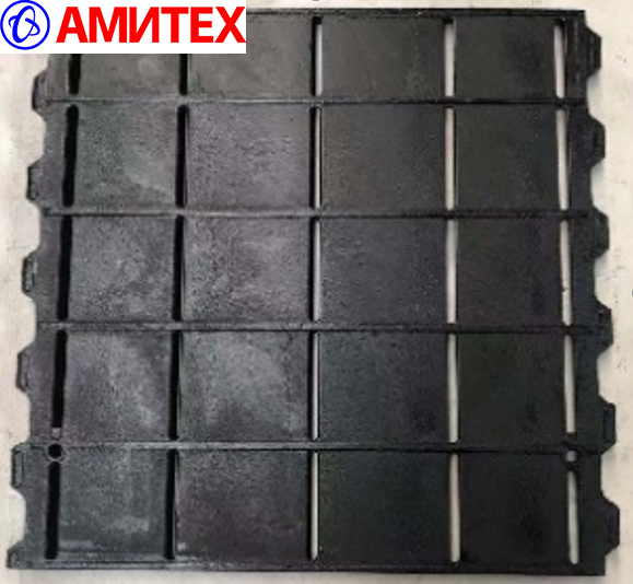 Чугунная решетка 600х600 мм сплошная (10% открытие) для свиноматок высотой 30 мм с креплениями на лагу 